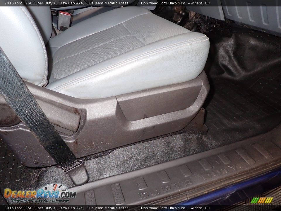 2016 Ford F250 Super Duty XL Crew Cab 4x4 Blue Jeans Metallic / Steel Photo #24