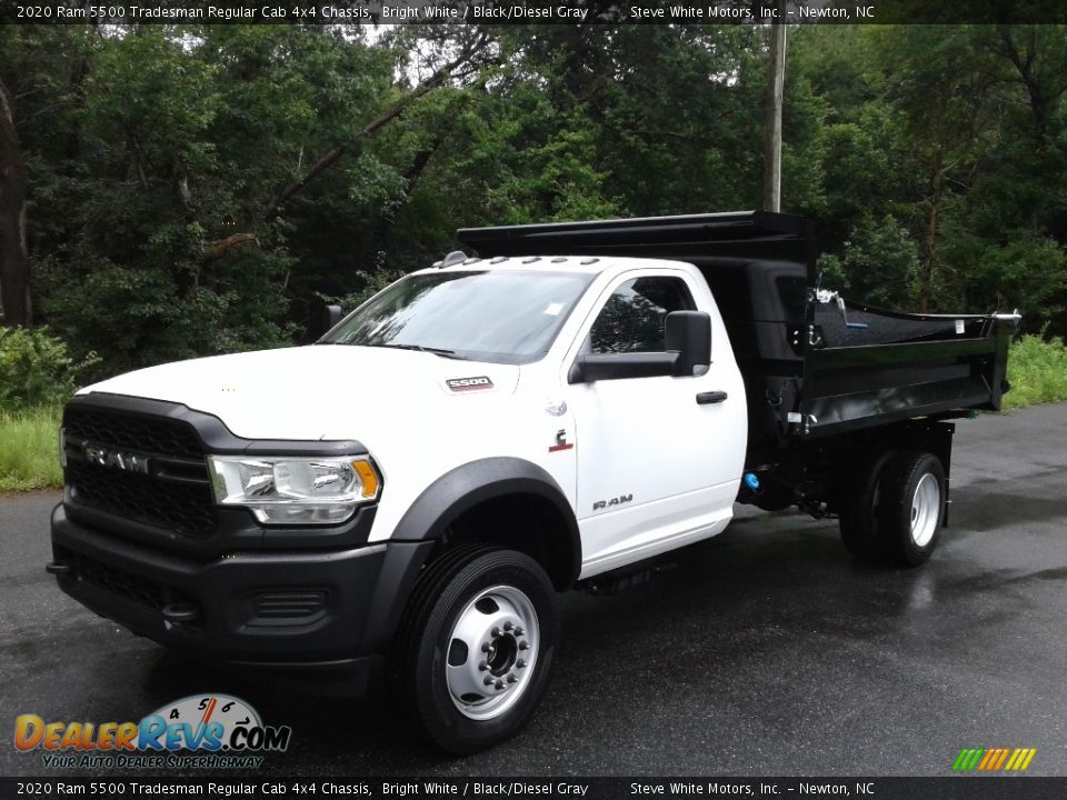 2020 Ram 5500 Tradesman Regular Cab 4x4 Chassis Bright White / Black/Diesel Gray Photo #3