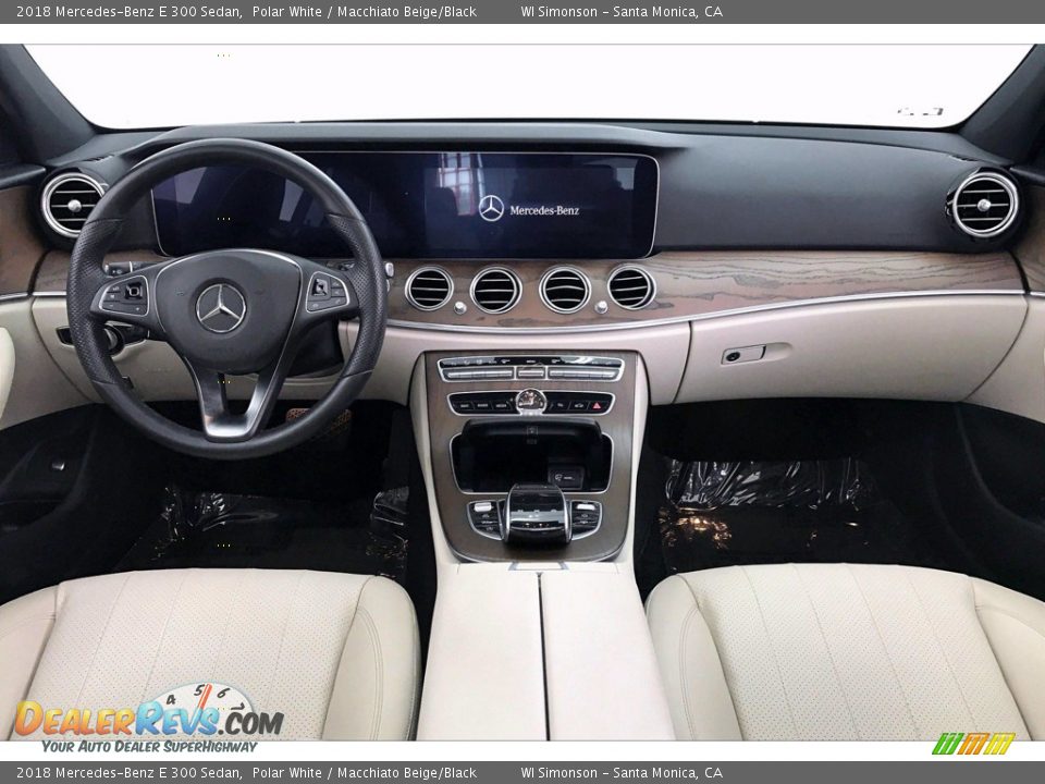 2018 Mercedes-Benz E 300 Sedan Polar White / Macchiato Beige/Black Photo #17