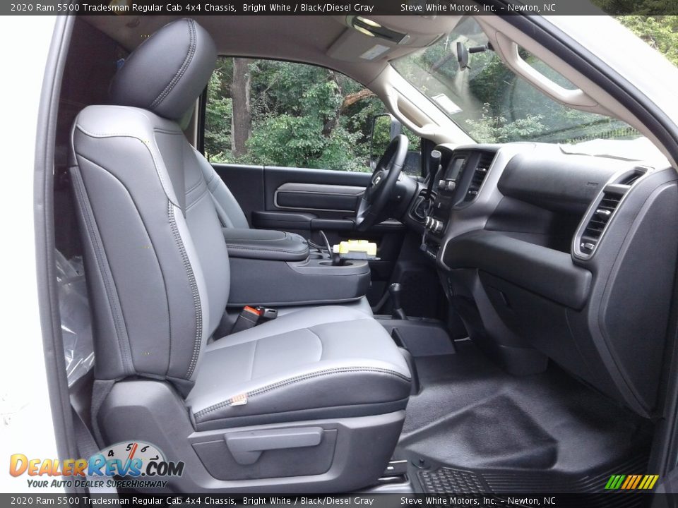 2020 Ram 5500 Tradesman Regular Cab 4x4 Chassis Bright White / Black/Diesel Gray Photo #13