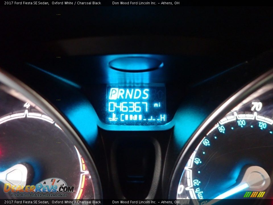 2017 Ford Fiesta SE Sedan Oxford White / Charcoal Black Photo #29