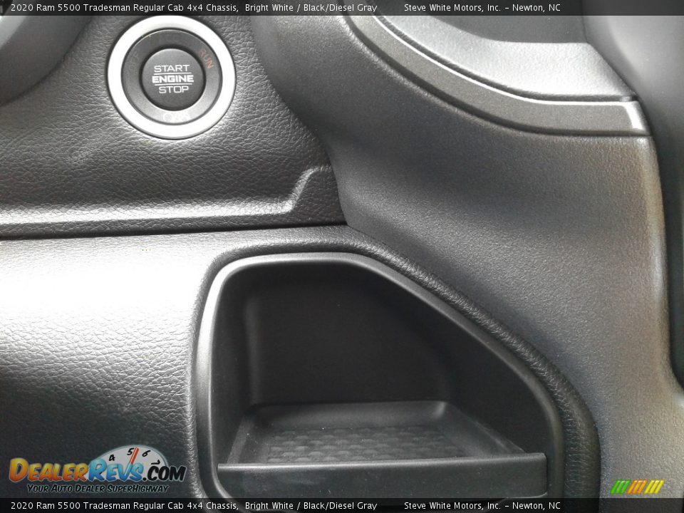 2020 Ram 5500 Tradesman Regular Cab 4x4 Chassis Bright White / Black/Diesel Gray Photo #18