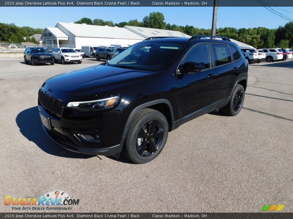 2020 Jeep Cherokee Latitude Plus 4x4 Diamond Black Crystal Pearl / Black Photo #2