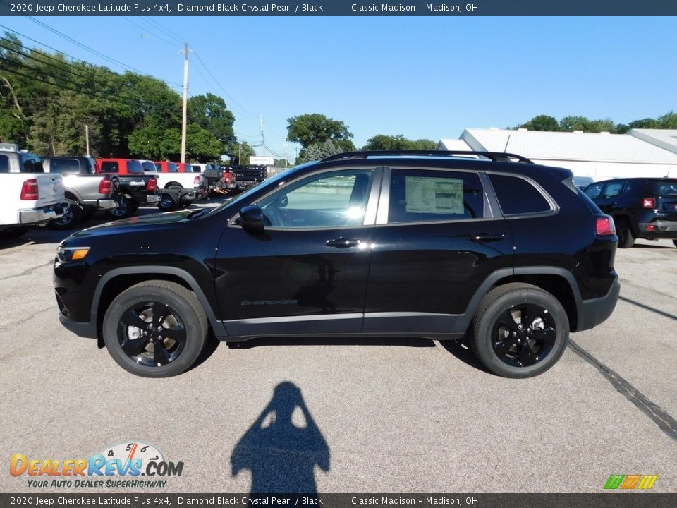 2020 Jeep Cherokee Latitude Plus 4x4 Diamond Black Crystal Pearl / Black Photo #4