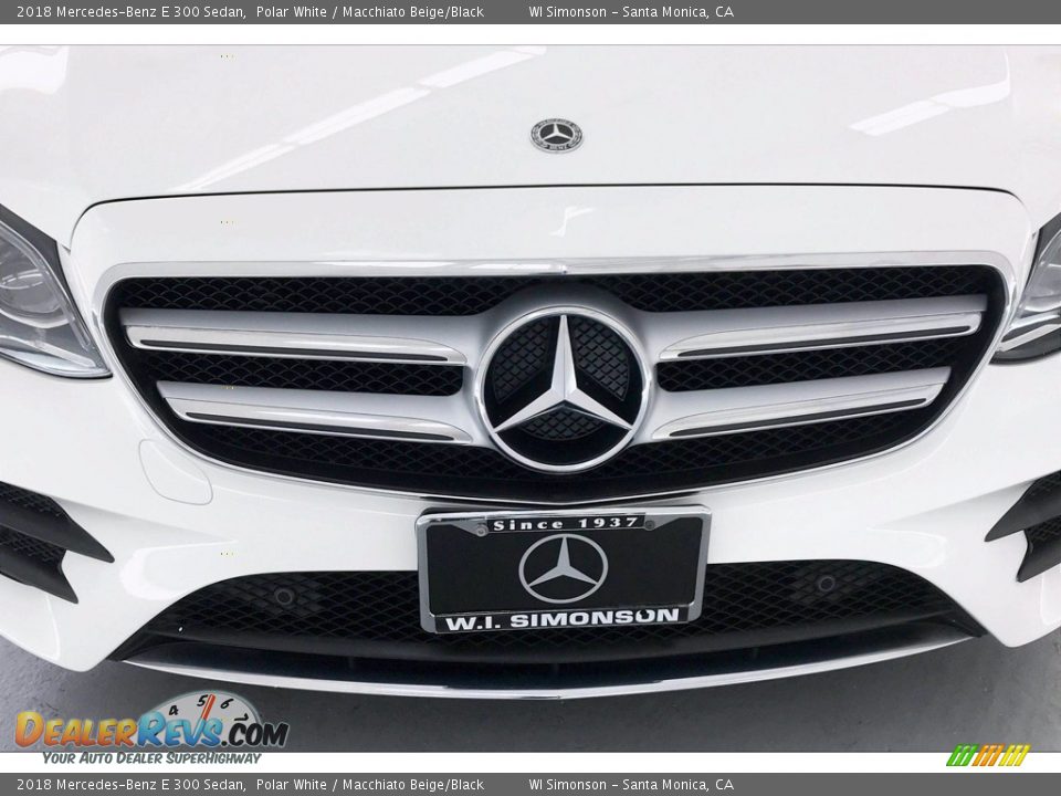 2018 Mercedes-Benz E 300 Sedan Polar White / Macchiato Beige/Black Photo #33