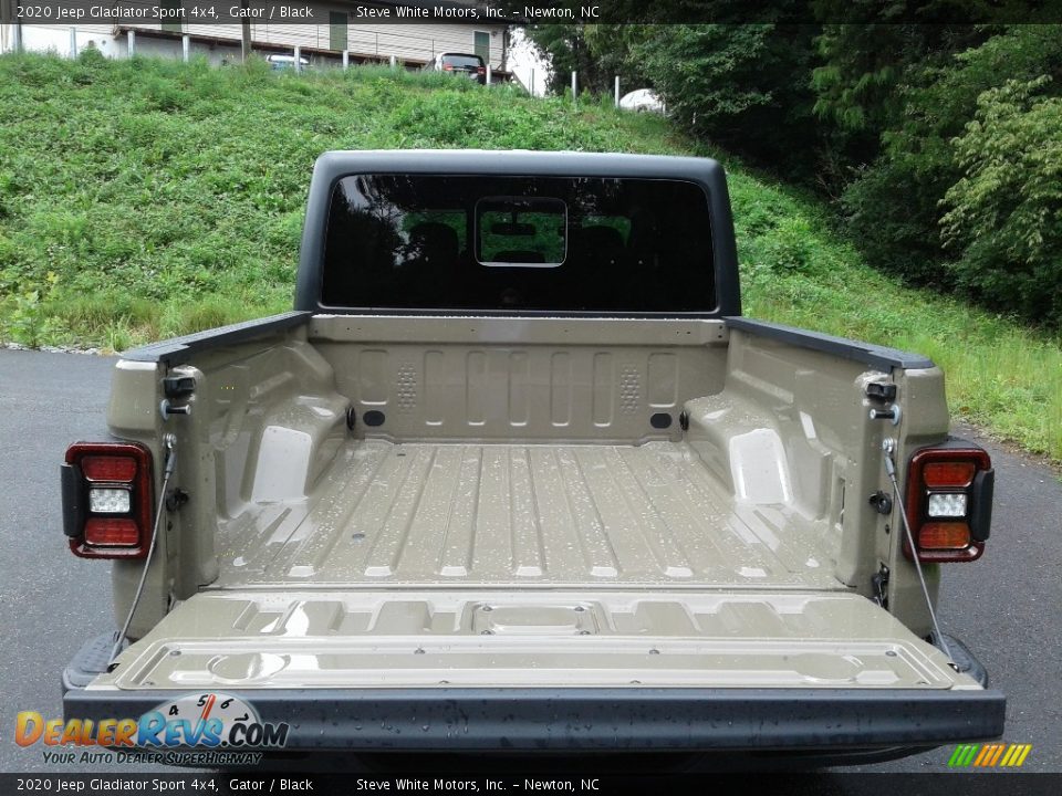 2020 Jeep Gladiator Sport 4x4 Gator / Black Photo #8