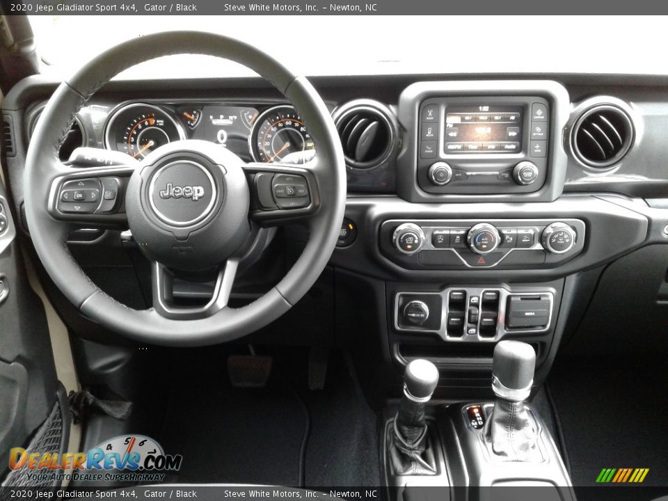 Dashboard of 2020 Jeep Gladiator Sport 4x4 Photo #18