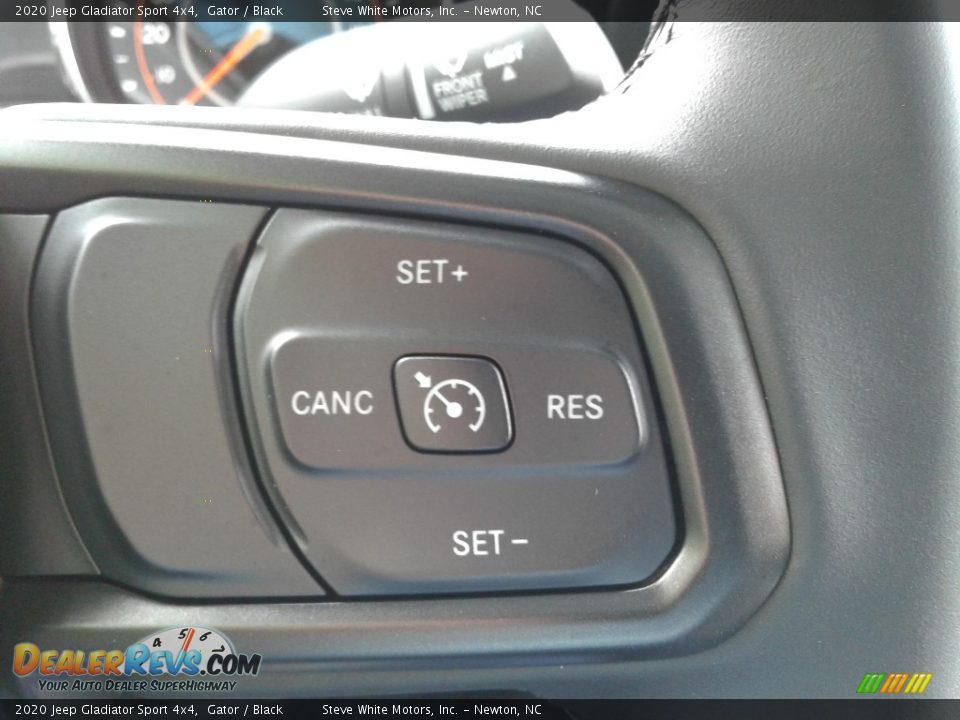 2020 Jeep Gladiator Sport 4x4 Steering Wheel Photo #20