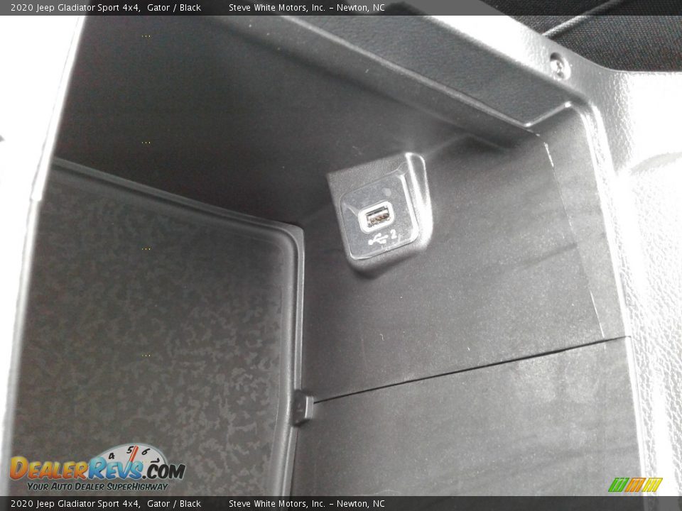 2020 Jeep Gladiator Sport 4x4 Gator / Black Photo #26