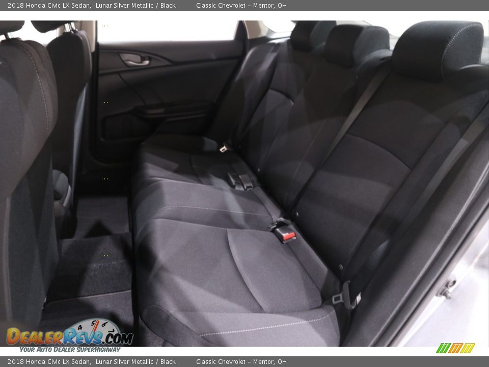 2018 Honda Civic LX Sedan Lunar Silver Metallic / Black Photo #15