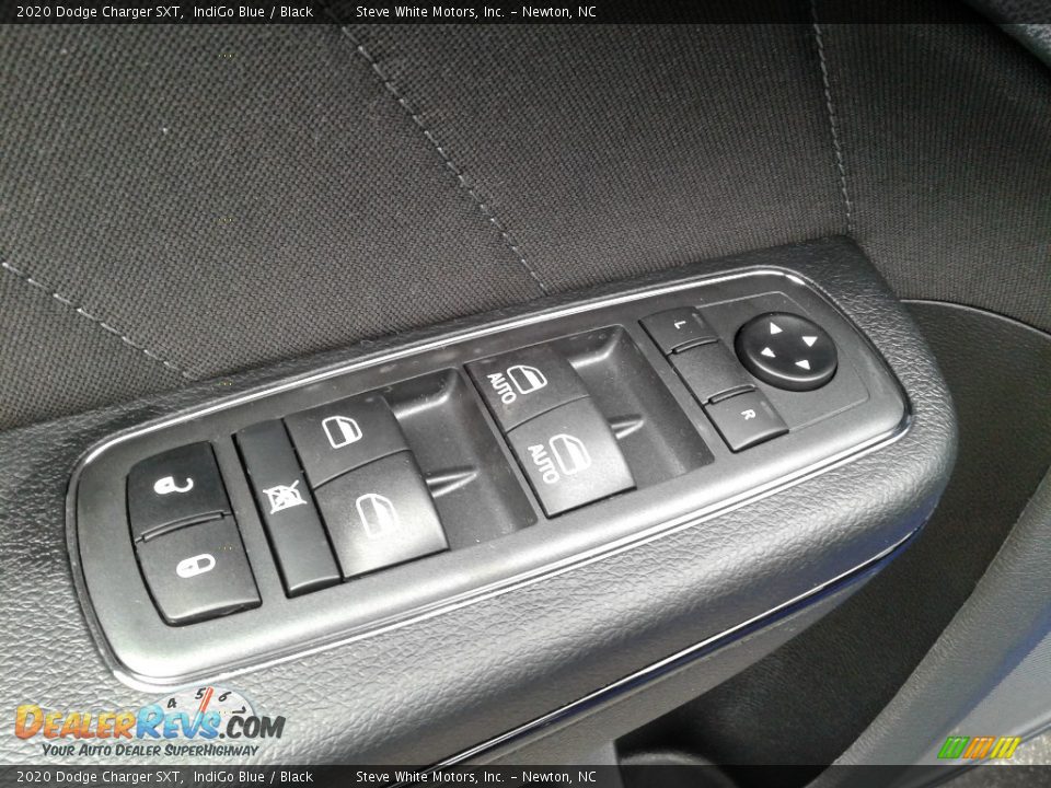 Controls of 2020 Dodge Charger SXT Photo #11