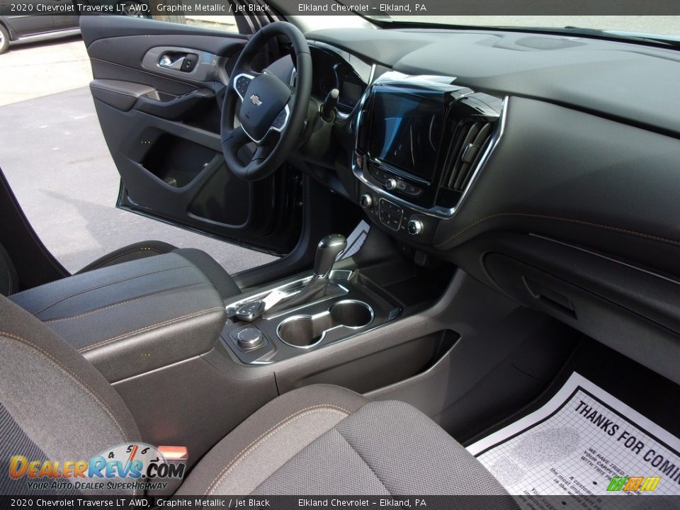2020 Chevrolet Traverse LT AWD Graphite Metallic / Jet Black Photo #19
