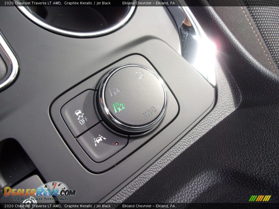2020 Chevrolet Traverse LT AWD Graphite Metallic / Jet Black Photo #33