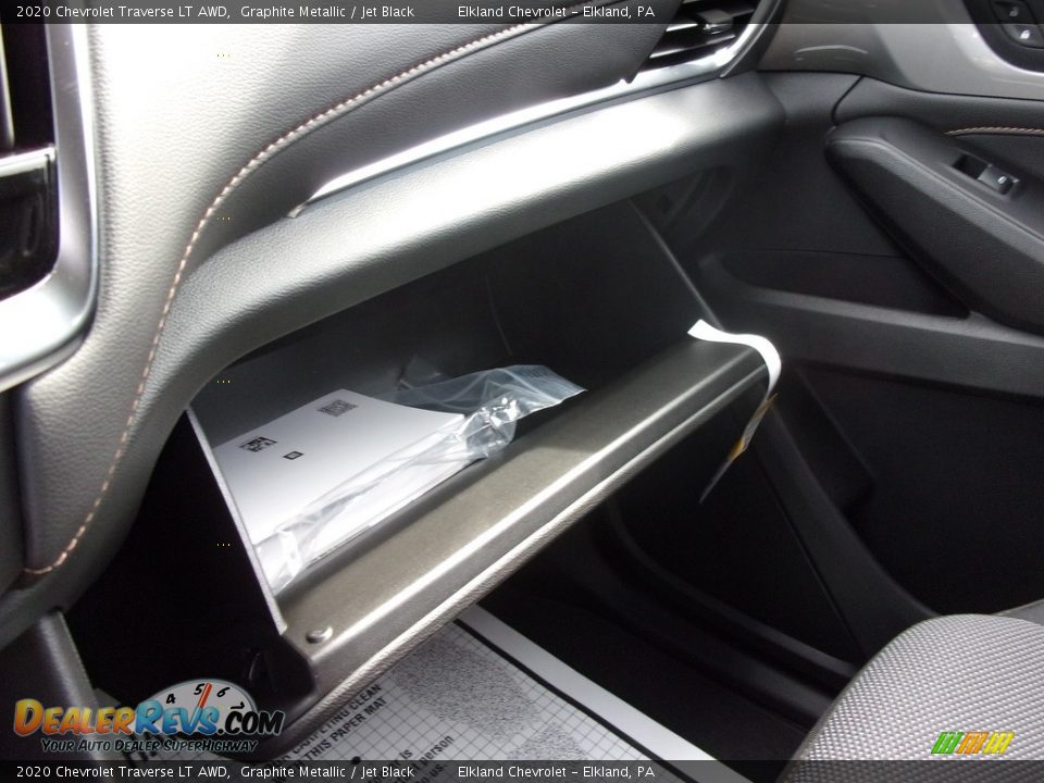 2020 Chevrolet Traverse LT AWD Graphite Metallic / Jet Black Photo #34