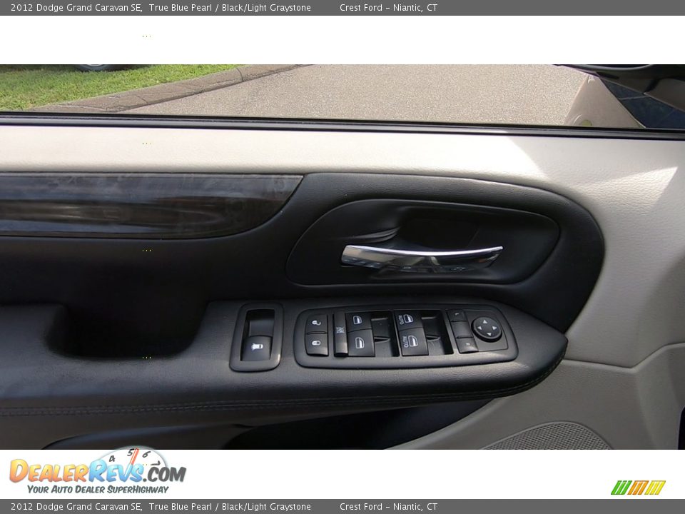2012 Dodge Grand Caravan SE True Blue Pearl / Black/Light Graystone Photo #12