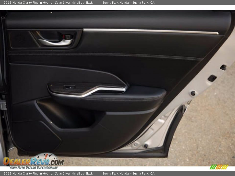 2018 Honda Clarity Plug In Hybrid Solar Silver Metallic / Black Photo #33