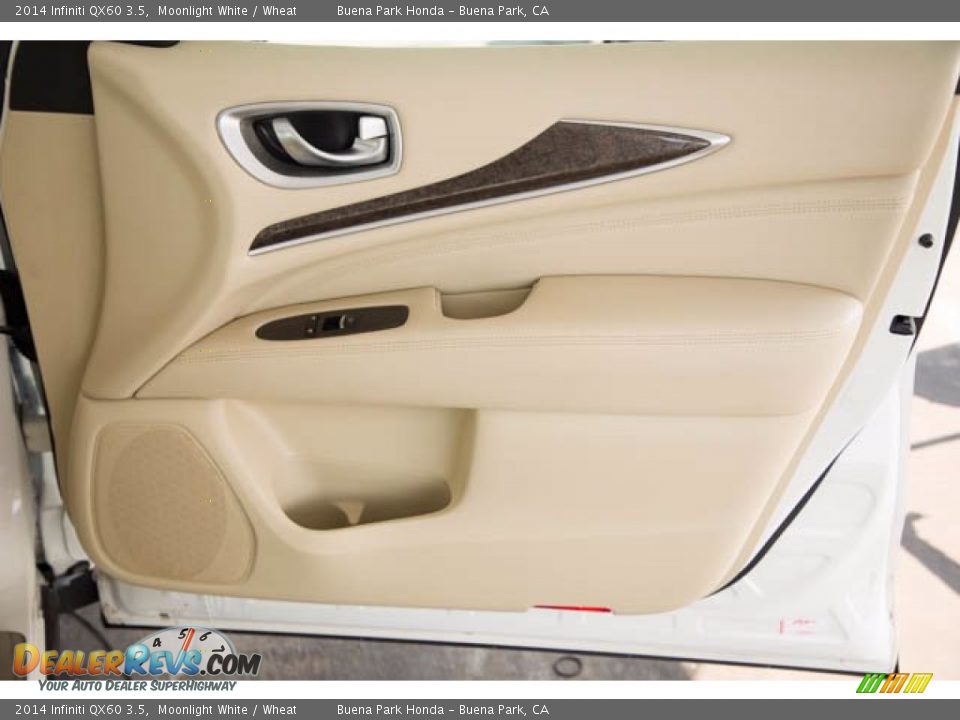 Door Panel of 2014 Infiniti QX60 3.5 Photo #33