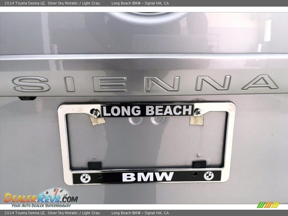 2014 Toyota Sienna LE Silver Sky Metallic / Light Gray Photo #7
