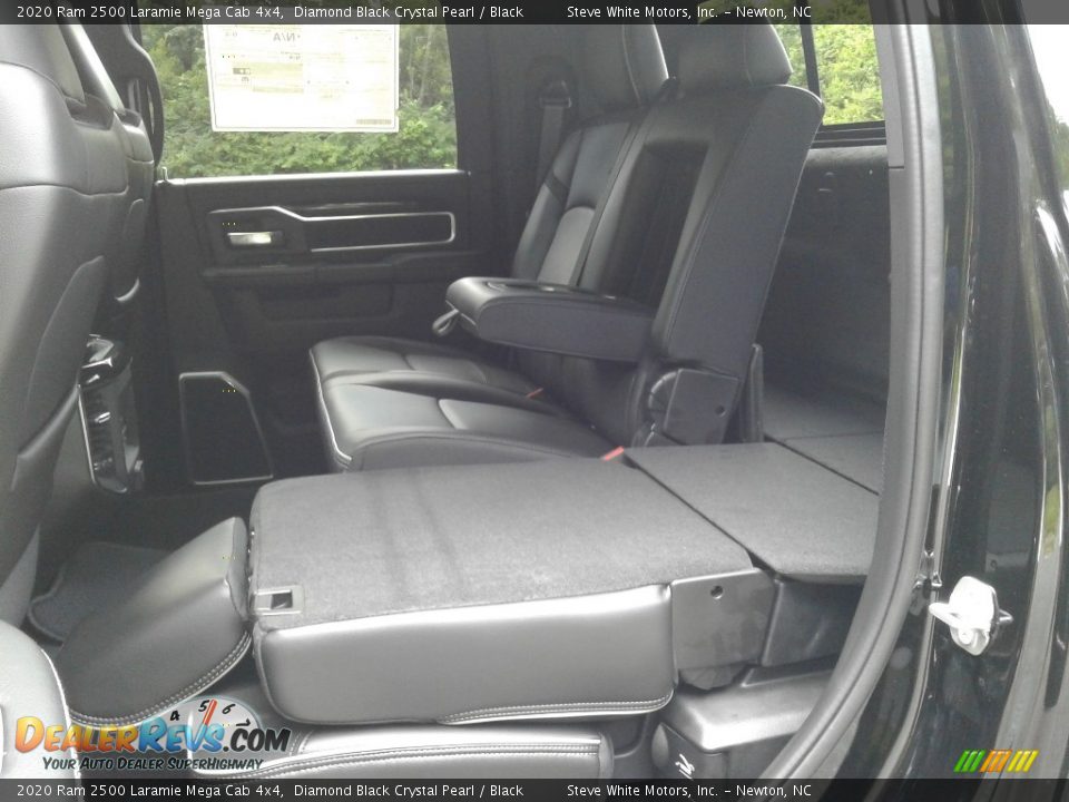 2020 Ram 2500 Laramie Mega Cab 4x4 Diamond Black Crystal Pearl / Black Photo #15