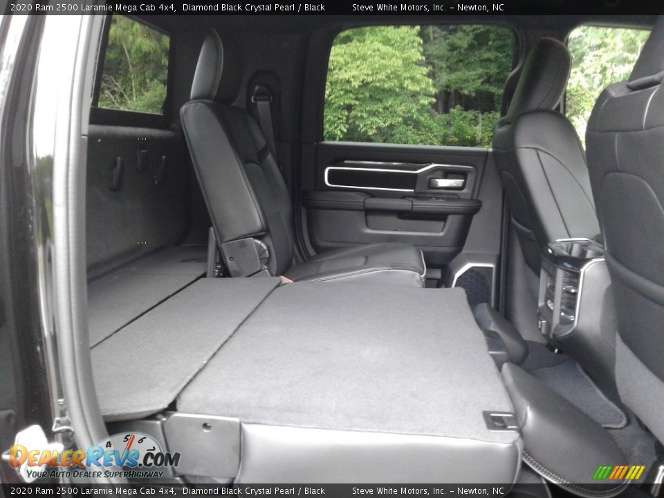 2020 Ram 2500 Laramie Mega Cab 4x4 Diamond Black Crystal Pearl / Black Photo #17