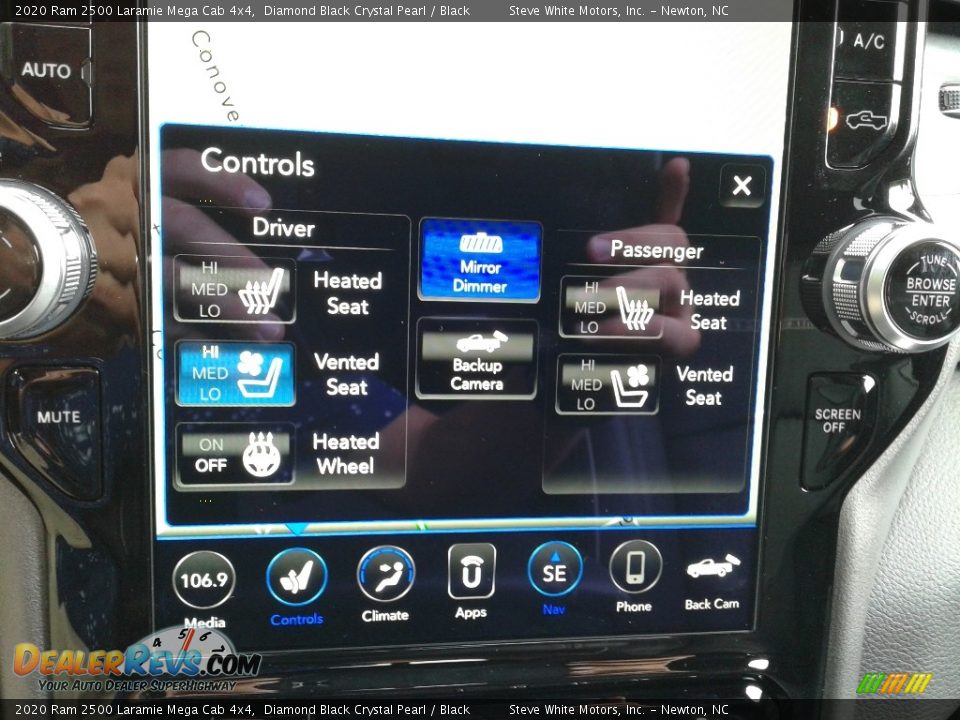 2020 Ram 2500 Laramie Mega Cab 4x4 Diamond Black Crystal Pearl / Black Photo #26