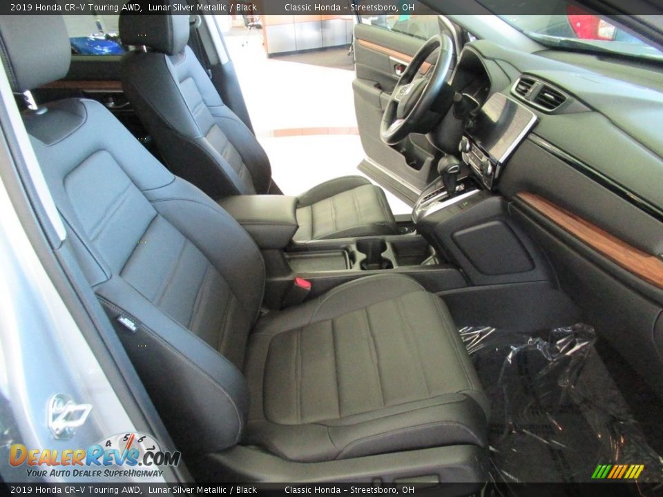 Front Seat of 2019 Honda CR-V Touring AWD Photo #16