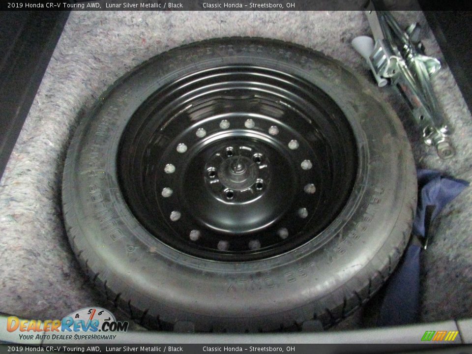 2019 Honda CR-V Touring AWD Lunar Silver Metallic / Black Photo #22