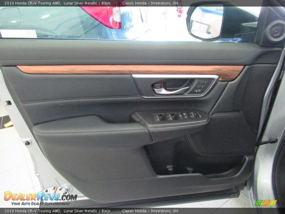 2019 Honda CR-V Touring AWD Lunar Silver Metallic / Black Photo #27