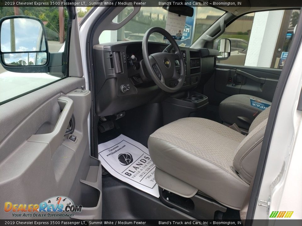 2019 Chevrolet Express 3500 Passenger LT Summit White / Medium Pewter Photo #2