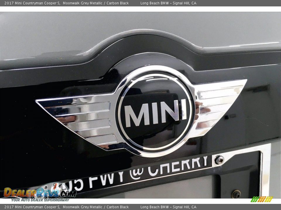 2017 Mini Countryman Cooper S Moonwalk Grey Metallic / Carbon Black Photo #34