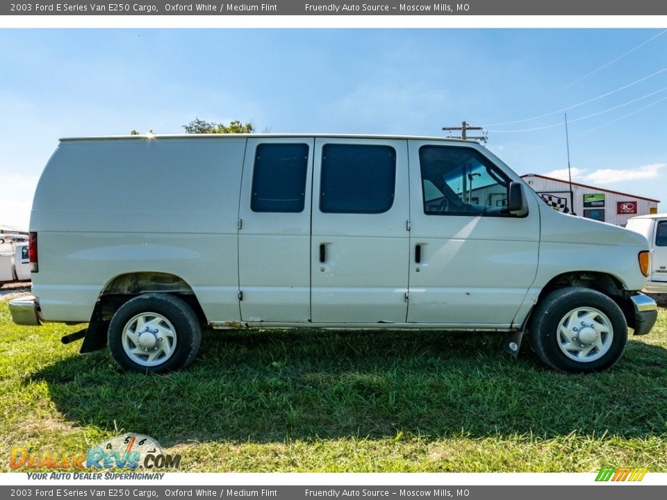 2003 Ford E Series Van E250 Cargo Oxford White / Medium Flint Photo #3