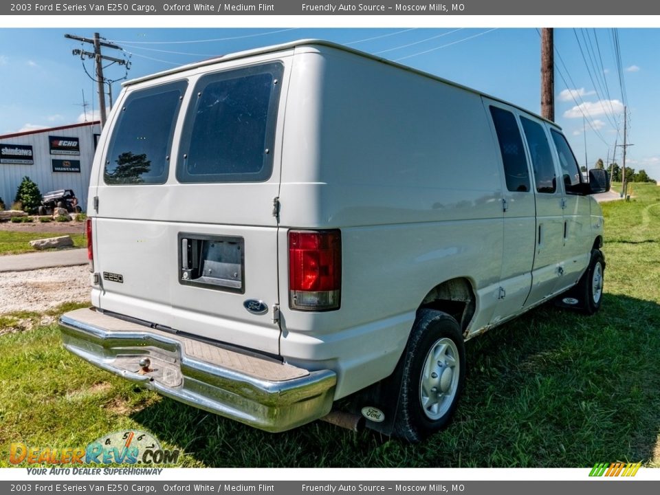 2003 Ford E Series Van E250 Cargo Oxford White / Medium Flint Photo #4