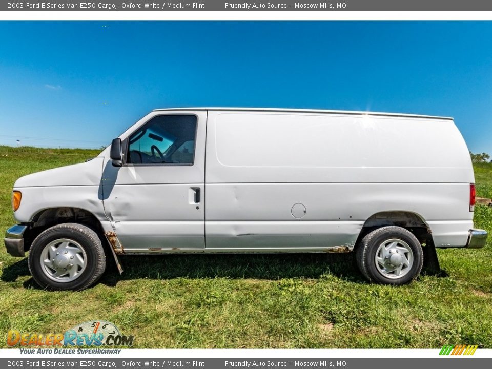 2003 Ford E Series Van E250 Cargo Oxford White / Medium Flint Photo #7