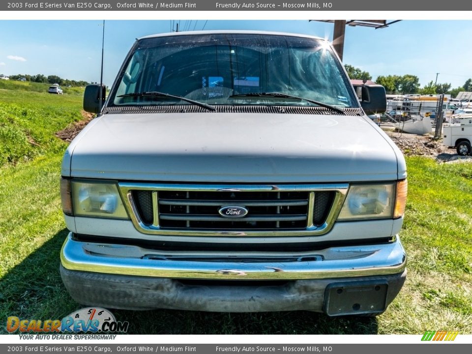 2003 Ford E Series Van E250 Cargo Oxford White / Medium Flint Photo #9