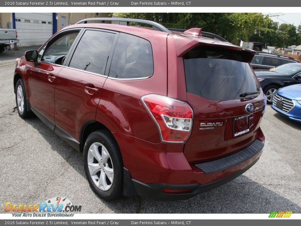 2016 Subaru Forester 2.5i Limited Venetian Red Pearl / Gray Photo #7