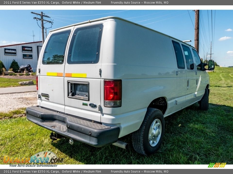 2011 Ford E Series Van E350 XL Cargo Oxford White / Medium Flint Photo #4