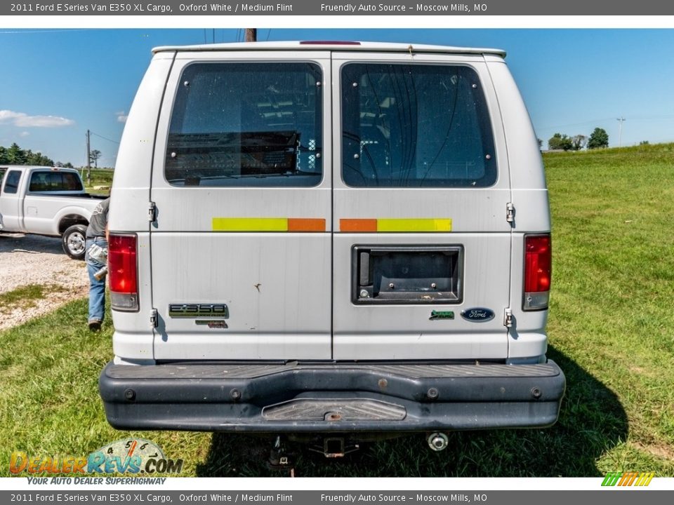 2011 Ford E Series Van E350 XL Cargo Oxford White / Medium Flint Photo #5