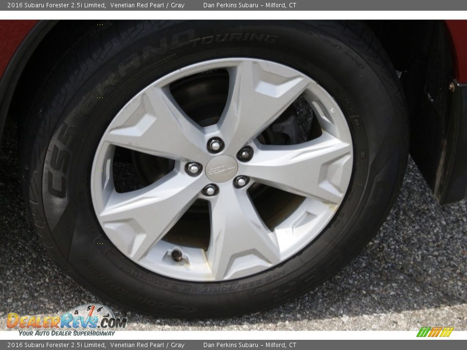 2016 Subaru Forester 2.5i Limited Venetian Red Pearl / Gray Photo #24