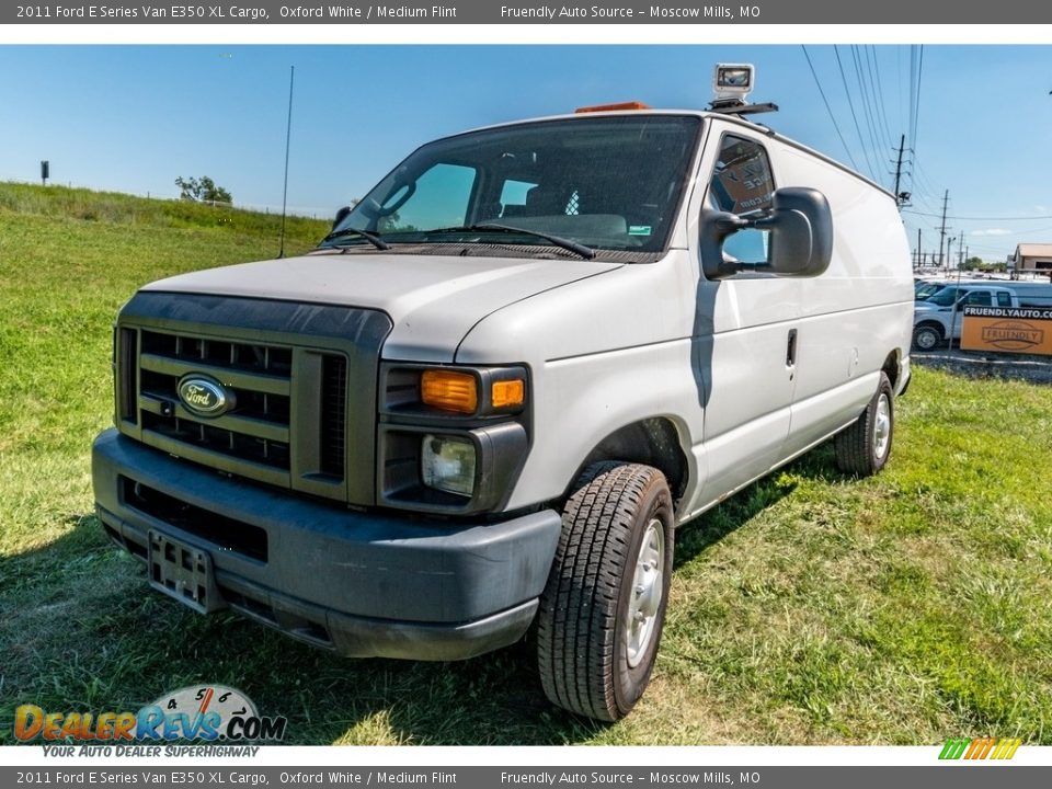 2011 Ford E Series Van E350 XL Cargo Oxford White / Medium Flint Photo #8