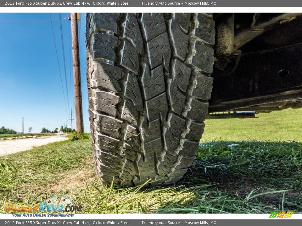 2012 Ford F350 Super Duty XL Crew Cab 4x4 Oxford White / Steel Photo #16