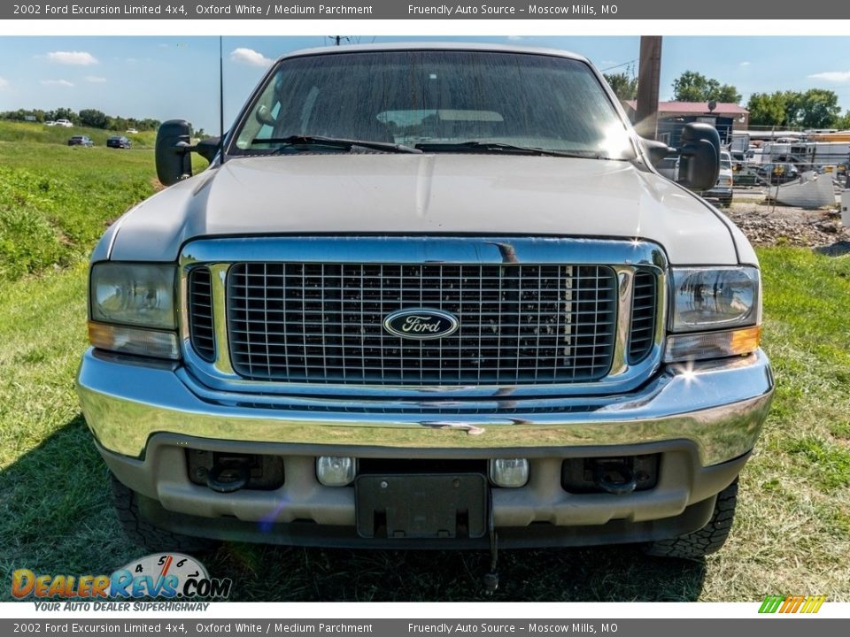 2002 Ford Excursion Limited 4x4 Oxford White / Medium Parchment Photo #9