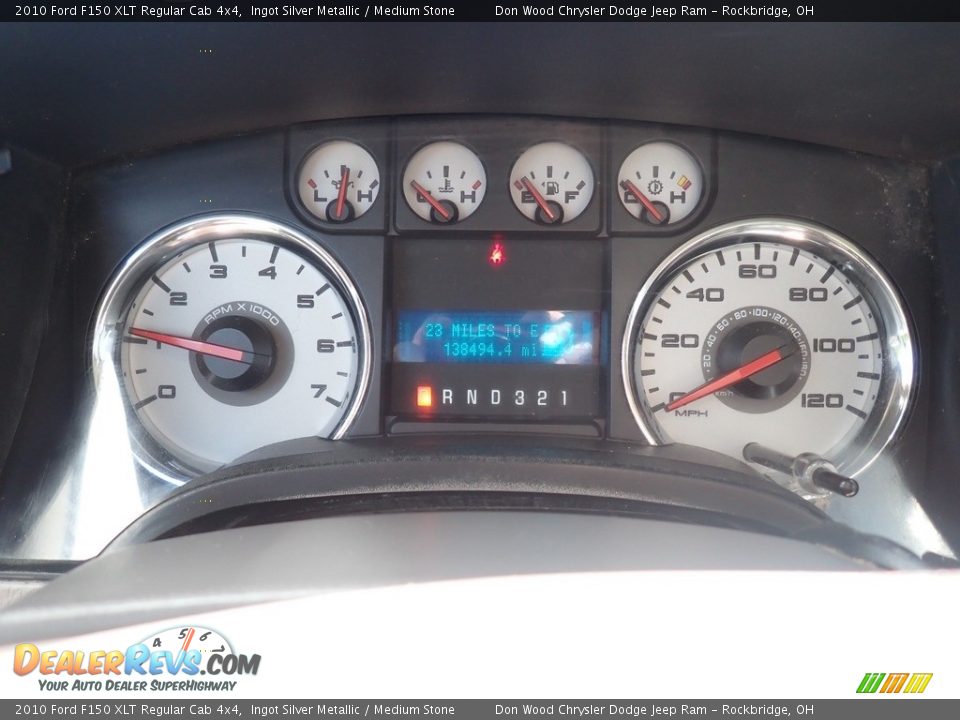 2010 Ford F150 XLT Regular Cab 4x4 Gauges Photo #20