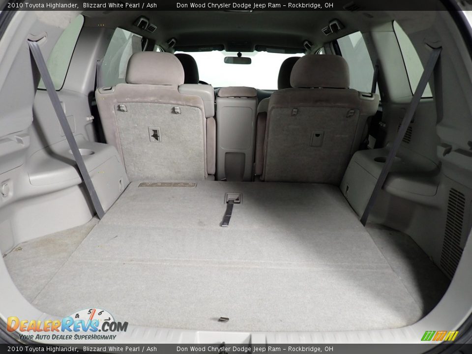 2010 Toyota Highlander  Trunk Photo #14