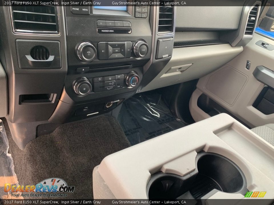 2017 Ford F150 XLT SuperCrew Ingot Silver / Earth Gray Photo #8