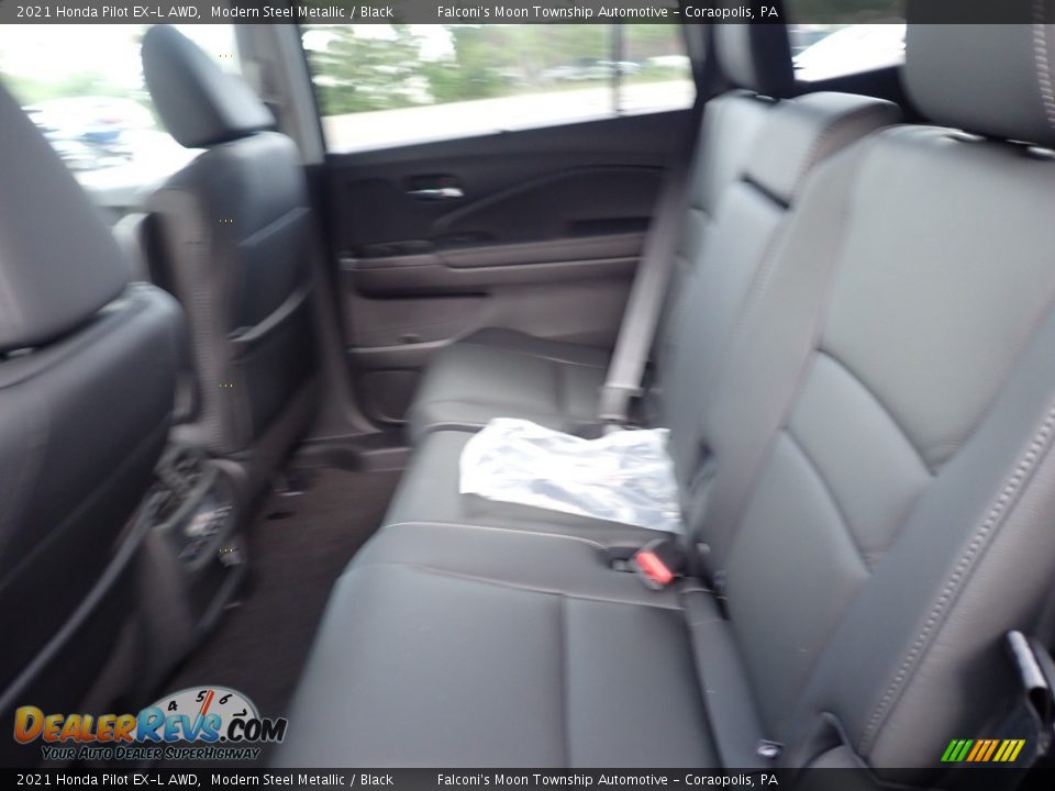 2021 Honda Pilot EX-L AWD Modern Steel Metallic / Black Photo #9