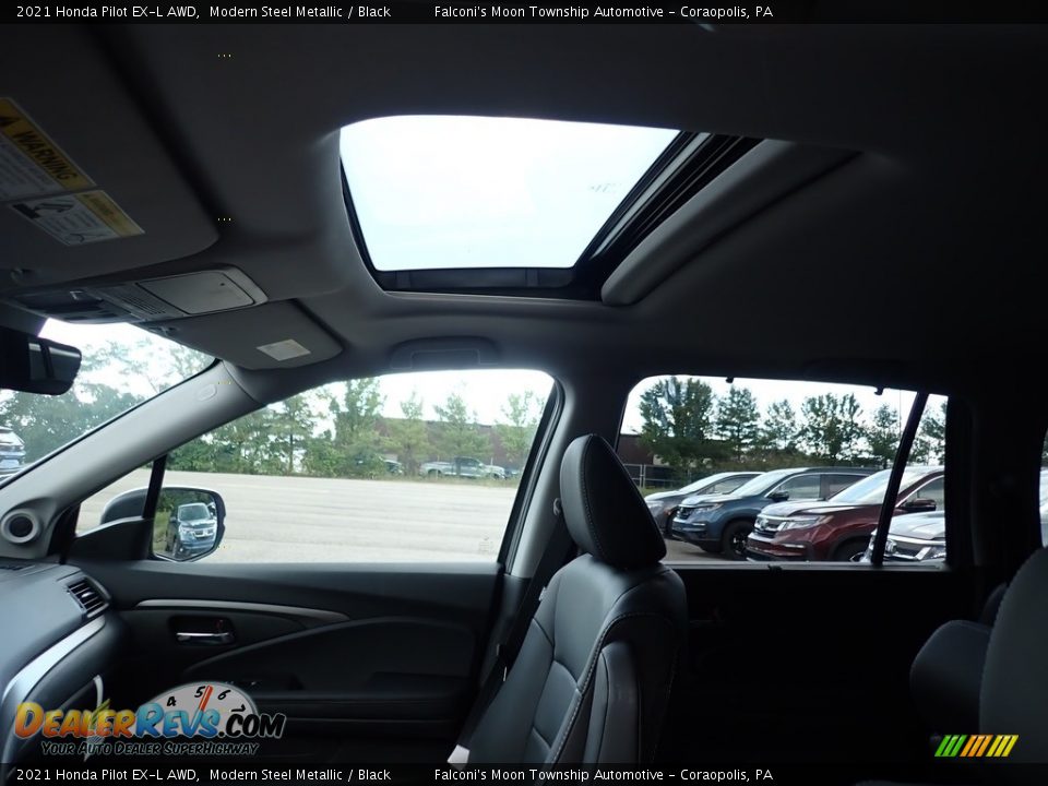 2021 Honda Pilot EX-L AWD Modern Steel Metallic / Black Photo #14