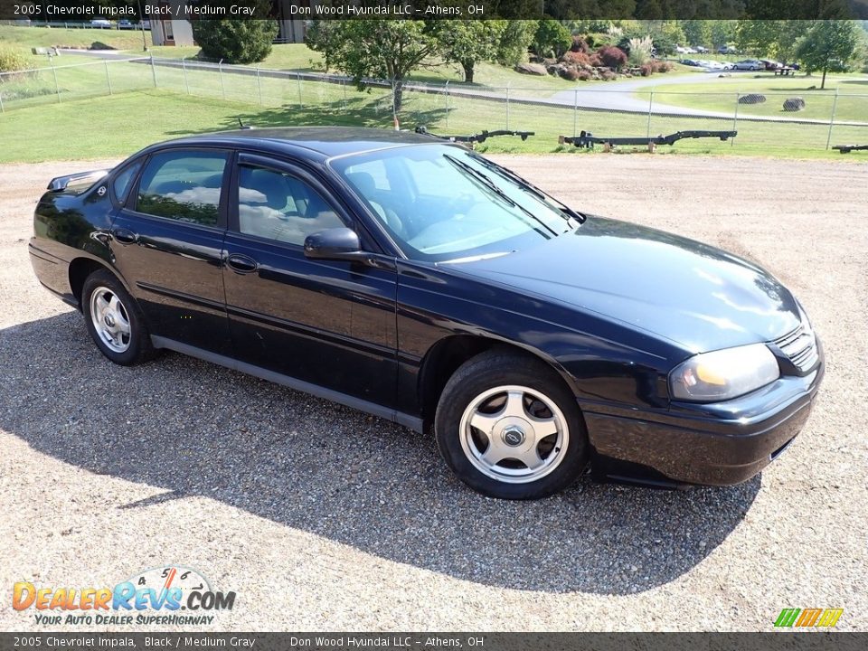 2005 Chevrolet Impala Black / Medium Gray Photo #2