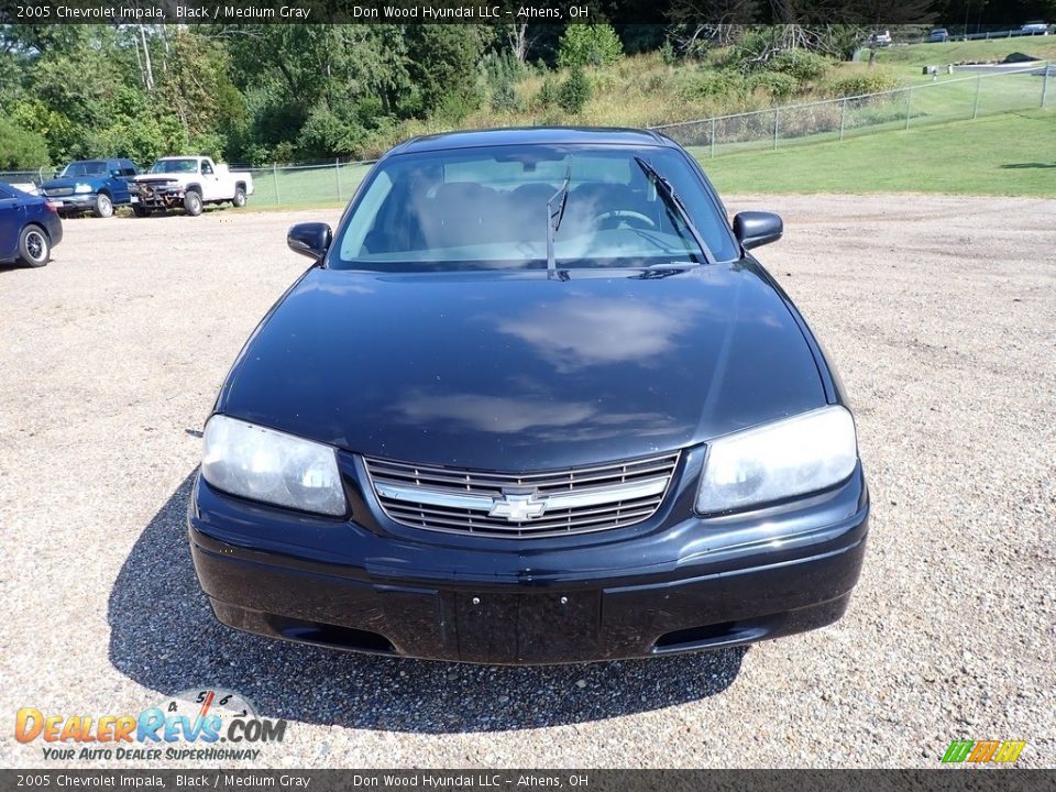 2005 Chevrolet Impala Black / Medium Gray Photo #4