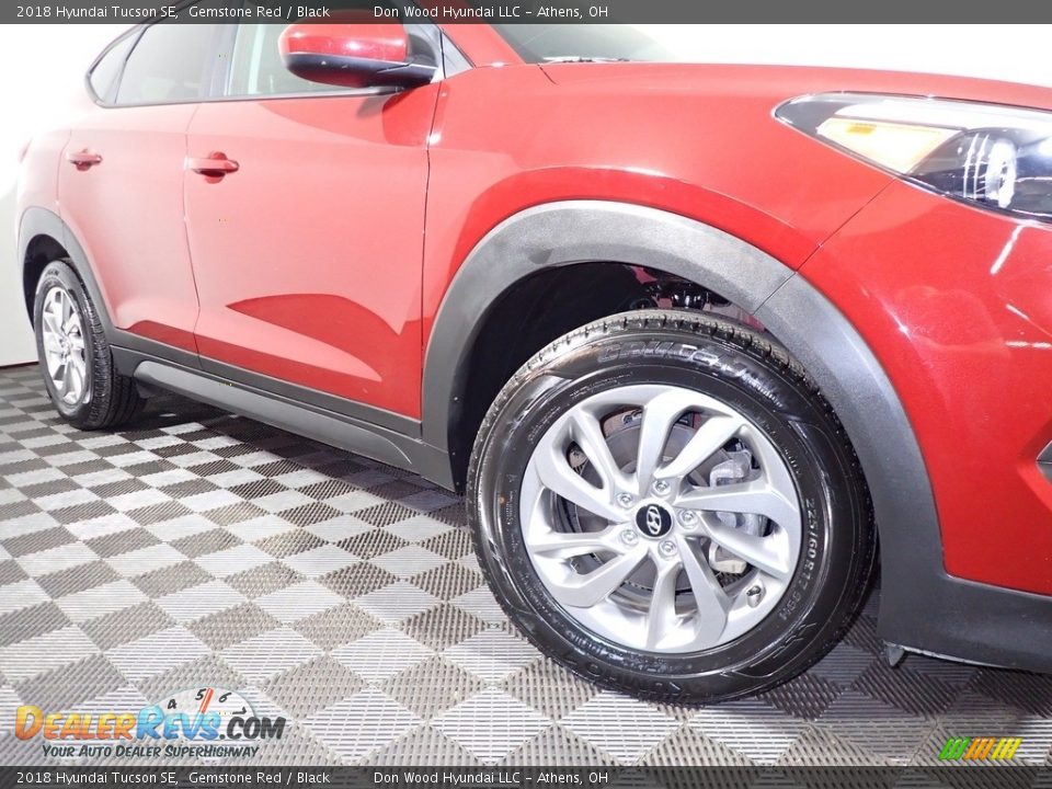 2018 Hyundai Tucson SE Gemstone Red / Black Photo #3