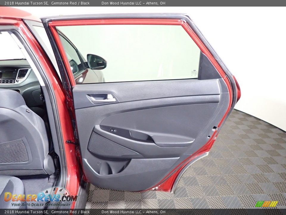 2018 Hyundai Tucson SE Gemstone Red / Black Photo #22
